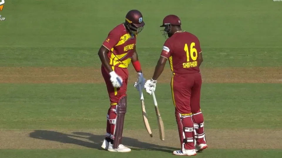 भारत के लिए बुरी ख़बर, जेसन होल्डर और रोमारियो शेफर्ड ने T20 विश्व कप का ऐतिहासिक रिकॉर्ड बनाया